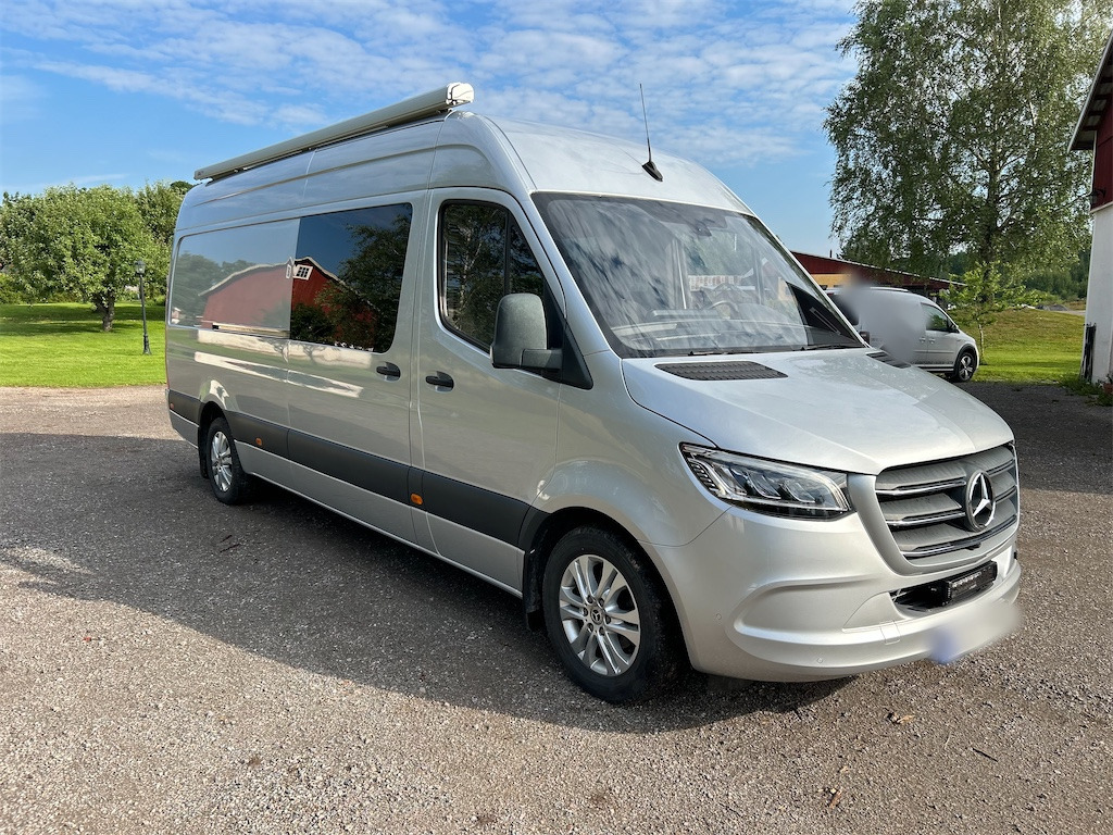 MERCEDES-BENZ Sprinter V6 5-sits - Dubbelhytt transportbil: bild 3 MERCEDES-BENZ Sprinter V6 5-sits - Dubbelhytt transportbil: bild 3