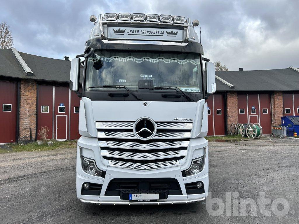 MERCEDES-BENZ - Lastväxlare lastbil: bild 2 MERCEDES-BENZ - Lastväxlare lastbil: bild 2