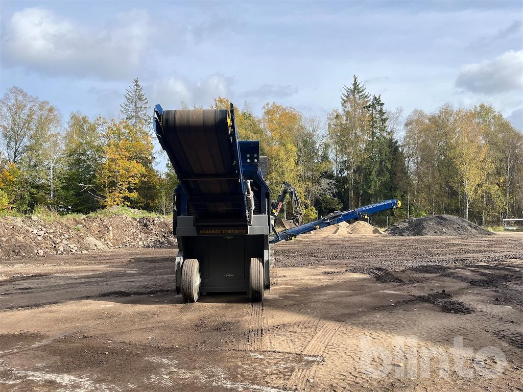 Maskin Mekano Lv 303 T3 på lastväxlarram - Sorteringsverk: bild 4 Maskin Mekano Lv 303 T3 på lastväxlarram - Sorteringsverk: bild 4
