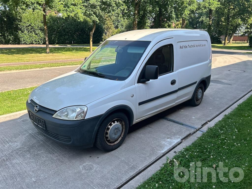 Opel Combo C-Van (2011) - Små skåpbil: bild 1 Opel Combo C-Van (2011) - Små skåpbil: bild 1