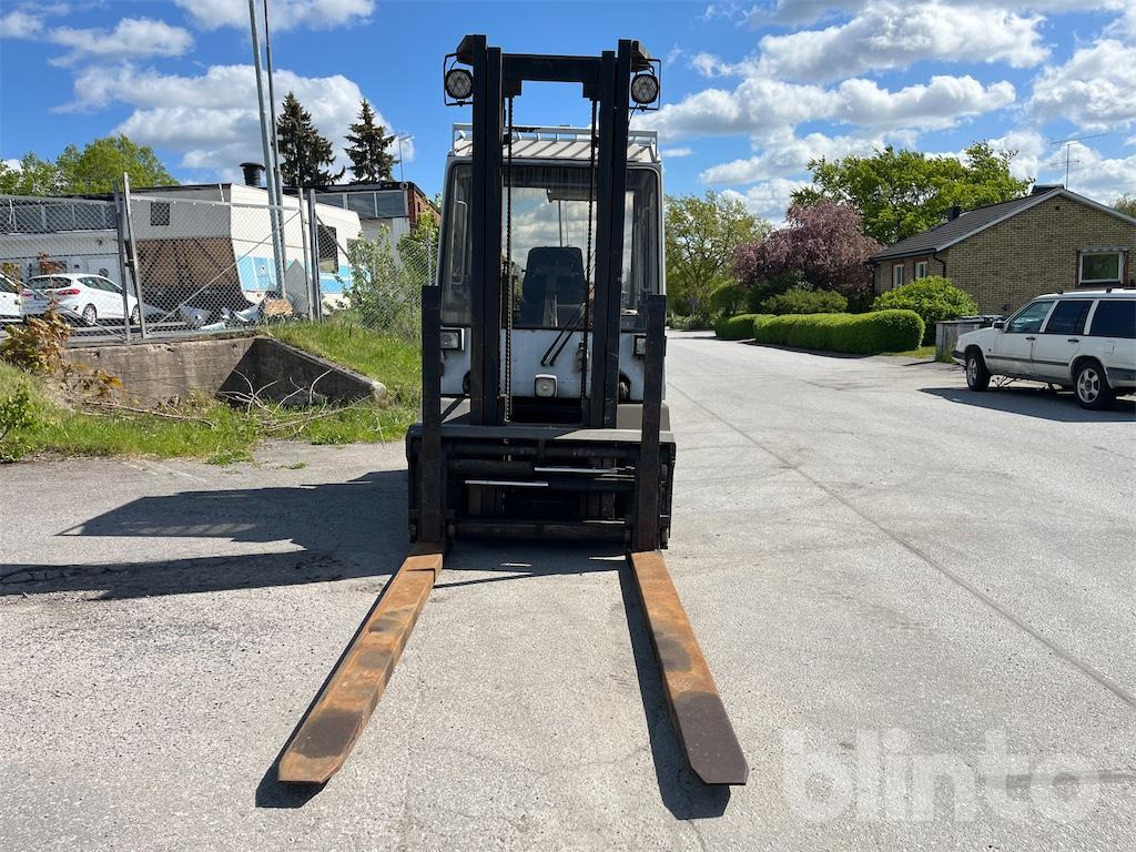 Stocka 5060 - Motviktstruck: bild 2 Stocka 5060 - Motviktstruck: bild 2