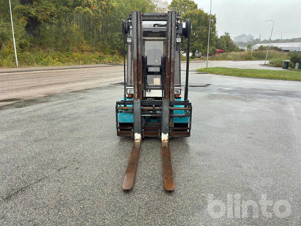 Stocka DH40 - Dieseltruck: bild 2 Stocka DH40 - Dieseltruck: bild 2