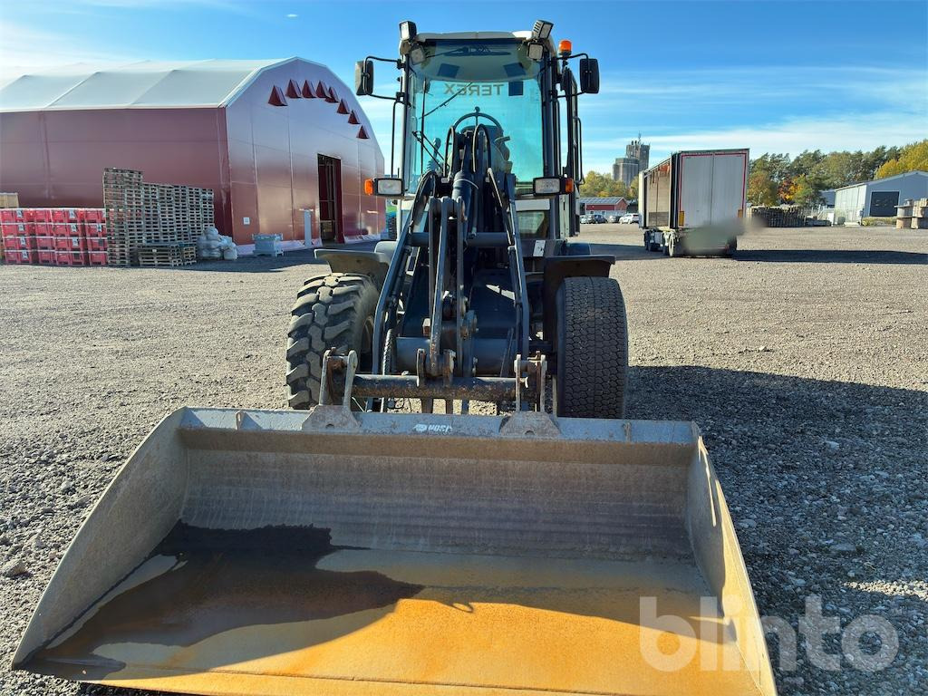 Terex TL100 + redskap - Hjullastare: bild 2 Terex TL100 + redskap - Hjullastare: bild 2