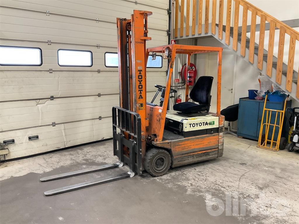Toyota 2 FBE13 - Motviktstruck: bild 2 Toyota 2 FBE13 - Motviktstruck: bild 2