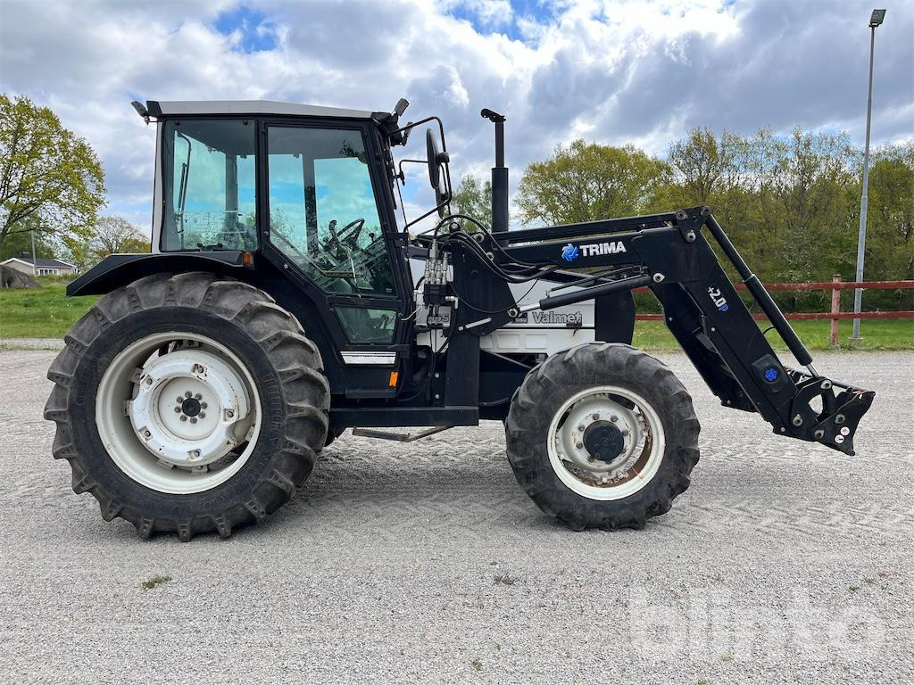 VALMET 665-4 - Traktor: bild 4 VALMET 665-4 - Traktor: bild 4