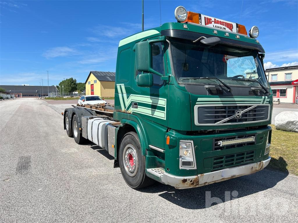 VOLVO FM 400 6X2 JMNL - Lastväxlare lastbil: bild 4 VOLVO FM 400 6X2 JMNL - Lastväxlare lastbil: bild 4