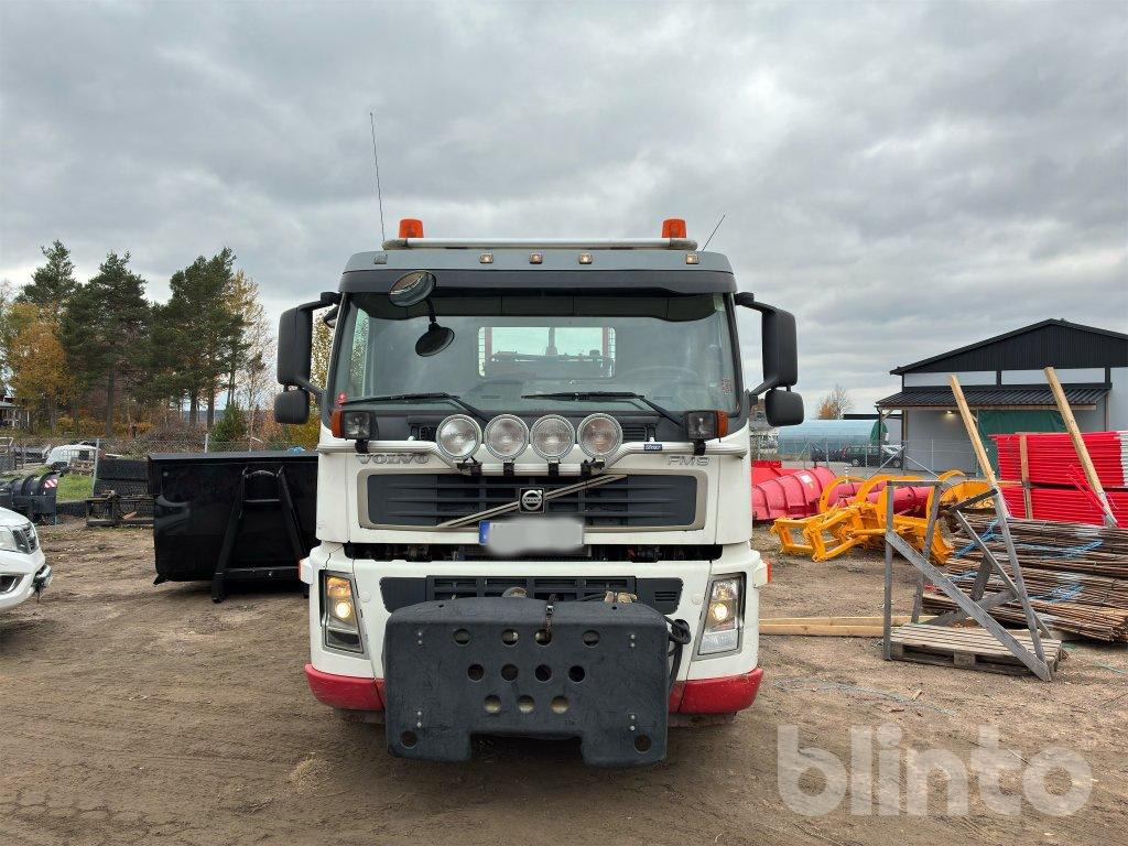 VOLVO FM9 6X2 med underbett - Lastväxlare lastbil: bild 2 VOLVO FM9 6X2 med underbett - Lastväxlare lastbil: bild 2