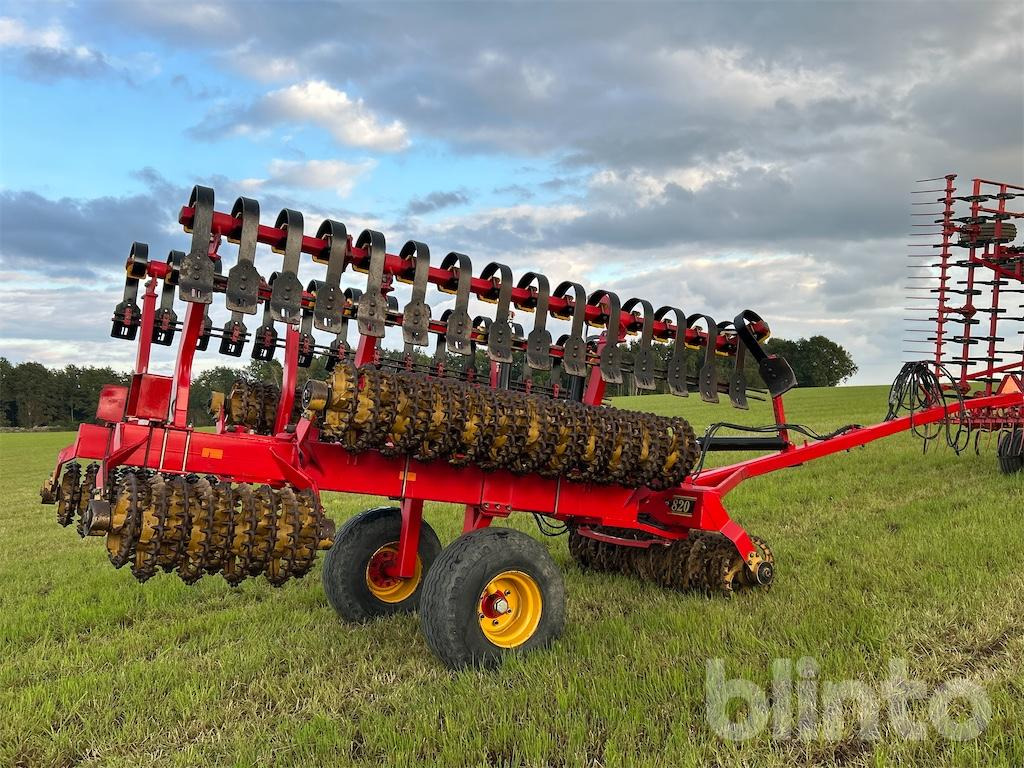 Väderstad rexius 820 - Maskin för jordbearbetning: bild 5 Väderstad rexius 820 - Maskin för jordbearbetning: bild 5