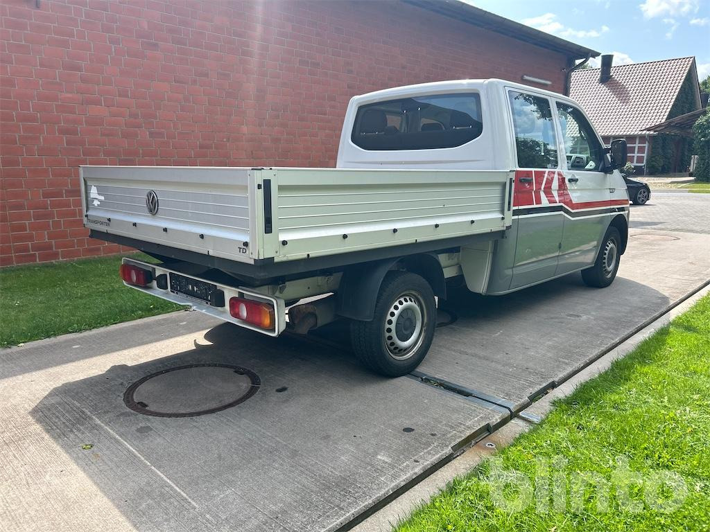 Volkswagen T6 2.0 TDI Doka 6 Sitzer TÜV 5-27 - Transportbil med flak, Dubbelhytt transportbil: bild 3 Volkswagen T6 2.0 TDI Doka 6 Sitzer TÜV 5-27 - Transportbil med flak, Dubbelhytt transportbil: bild 3