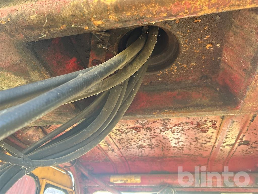 Traktor Volvo BM 350: bild 41