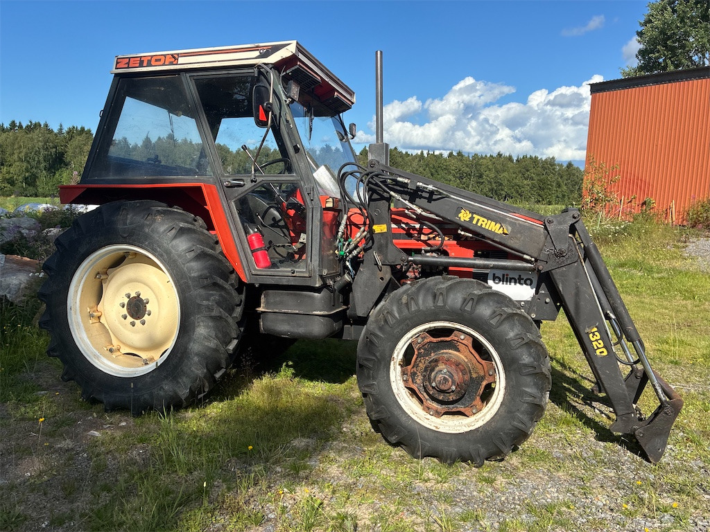 ZETOR 7045 - Traktor: bild 4 ZETOR 7045 - Traktor: bild 4