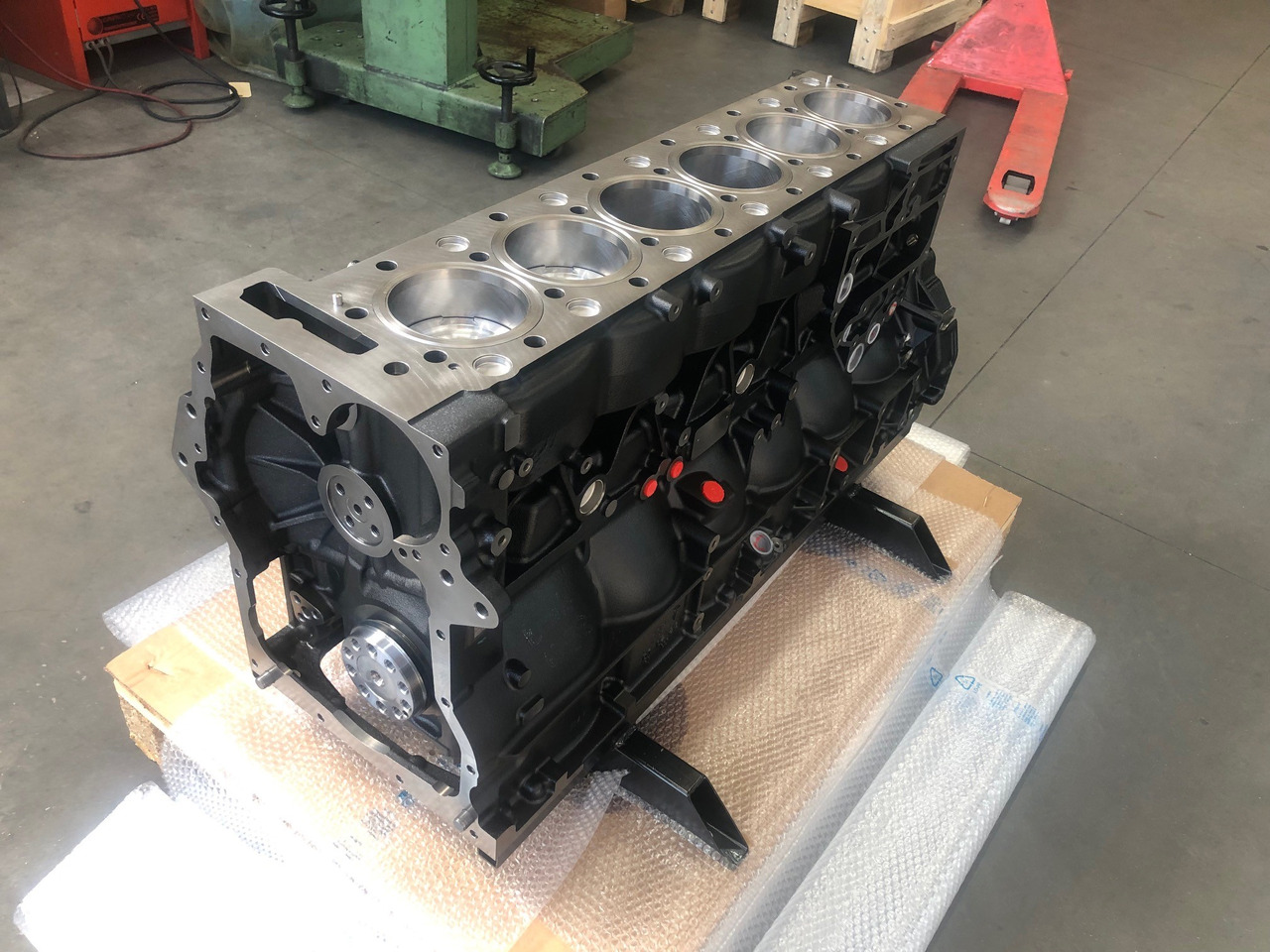 SHORTBLOCK / BLOCCO MOTORE MAN D2066 EURO6 (camion e bus) - Cylinderblock för Lastbil: bild 4 SHORTBLOCK / BLOCCO MOTORE MAN D2066 EURO6 (camion e bus) - Cylinderblock för Lastbil: bild 4
