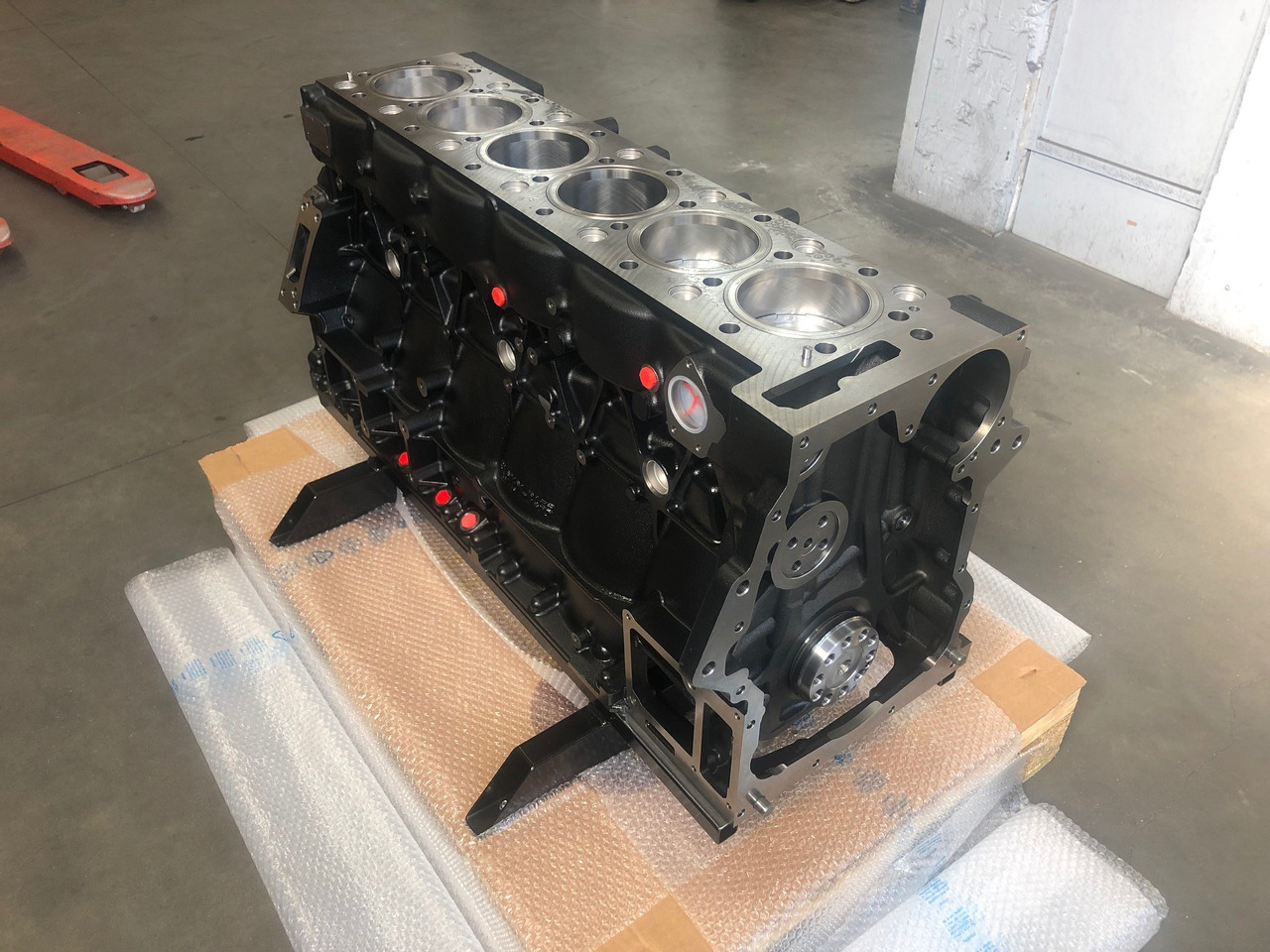 SHORTBLOCK / BLOCCO MOTORE MAN D2066 EURO6 (camion e bus) - Cylinderblock för Lastbil: bild 2 SHORTBLOCK / BLOCCO MOTORE MAN D2066 EURO6 (camion e bus) - Cylinderblock för Lastbil: bild 2
