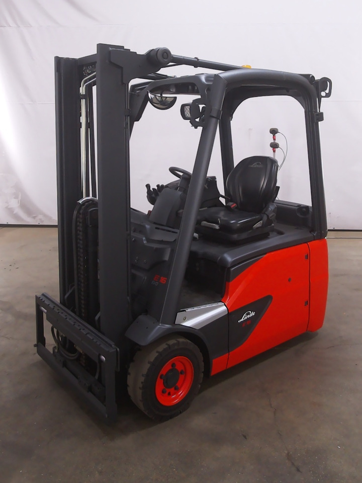 Linde E16-02 - Eltruck: bild 1 Linde E16-02 - Eltruck: bild 1