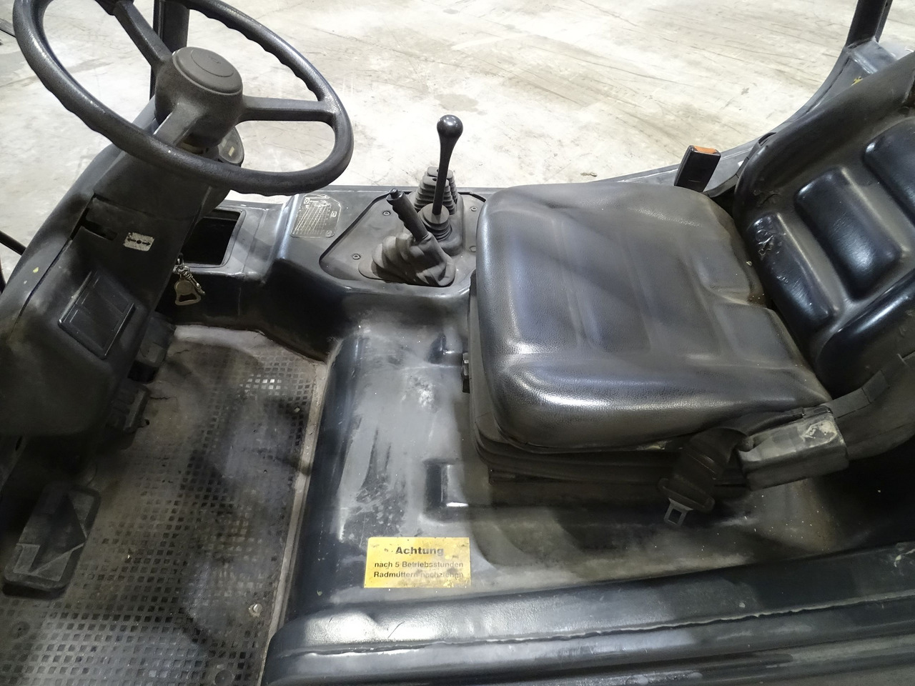 Linde E25 - Eltruck: bild 3 Linde E25 - Eltruck: bild 3