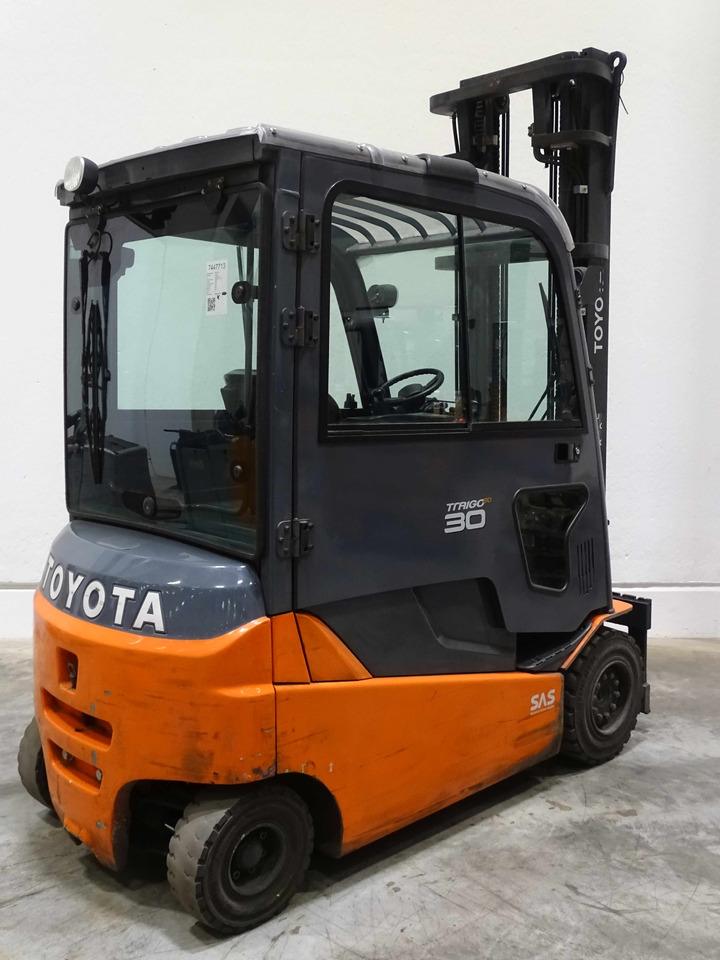Toyota 8FBMT30 - Eltruck: bild 2 Toyota 8FBMT30 - Eltruck: bild 2