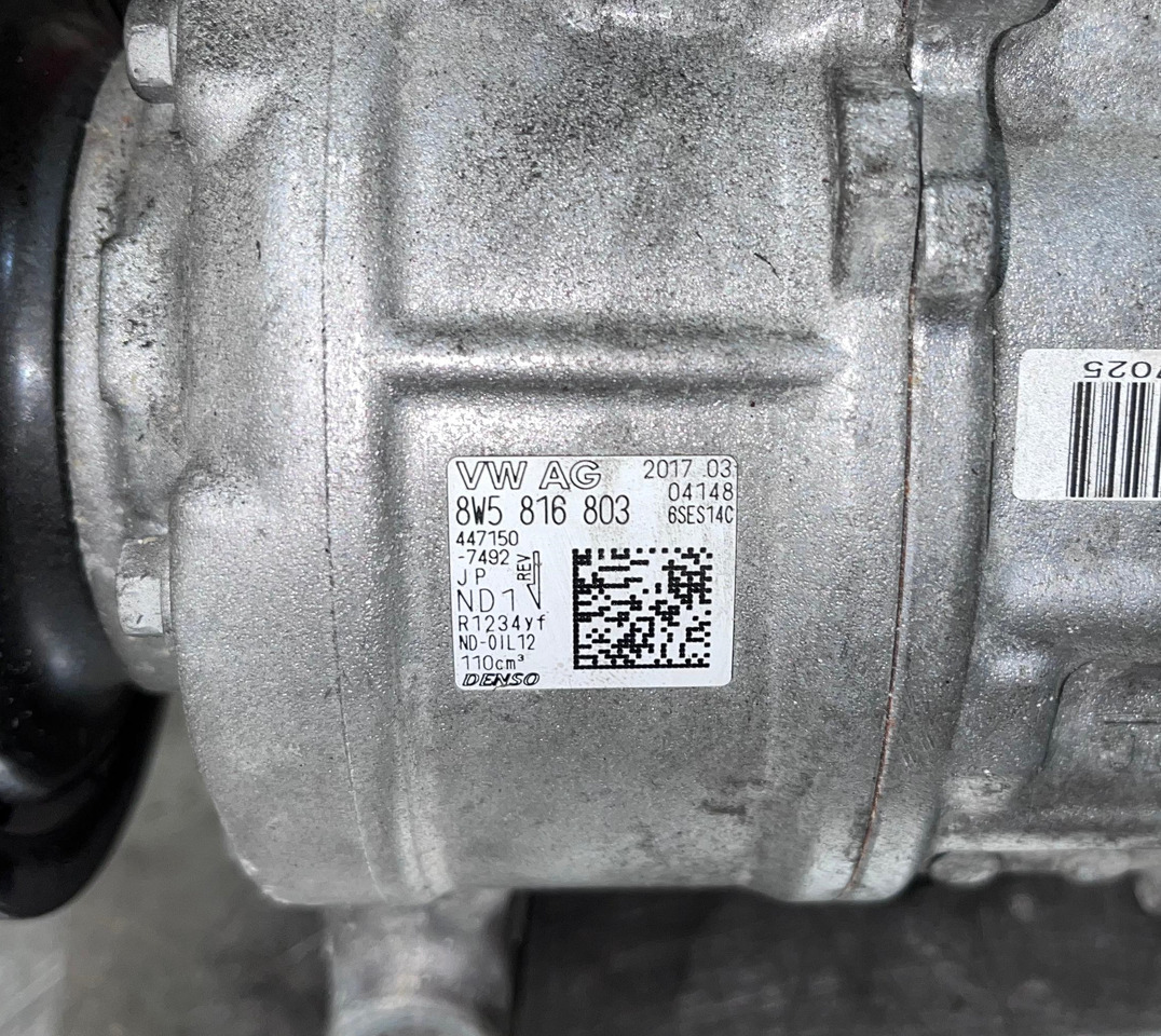 AUDI A/C Compressor 8W5816803 - A/C kompressor: bild 1 AUDI A/C Compressor 8W5816803 - A/C kompressor: bild 1