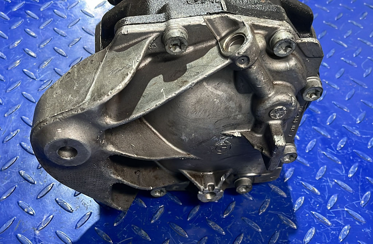 BMW Rear Differential 7541580 - Transmission: bild 2 BMW Rear Differential 7541580 - Transmission: bild 2