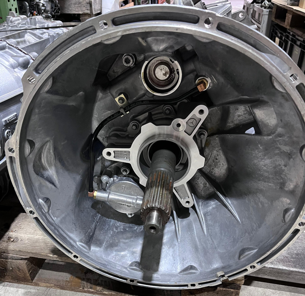 MERCEDES-BENZ Actros Transmission A960 261 0929 - Transmission: bild 1 MERCEDES-BENZ Actros Transmission A960 261 0929 - Transmission: bild 1