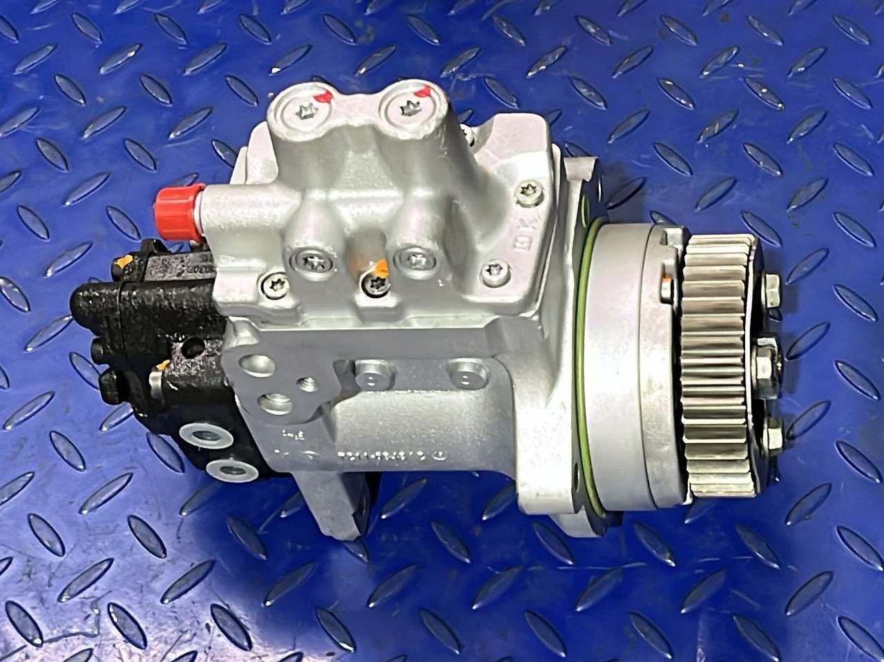 Mercedes Atego OM934 Euro 6 High Pressure Pump OM934 - Bränslepump för Lastbil: bild 1 Mercedes Atego OM934 Euro 6 High Pressure Pump OM934 - Bränslepump för Lastbil: bild 1