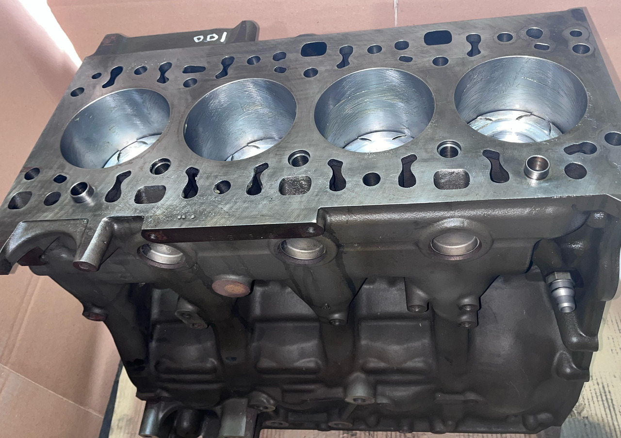 Mercedes Benz Chiulasa + Bloc Motor Reconditionat OM934 Euro 6 - Motor för Lastbil: bild 3 Mercedes Benz Chiulasa + Bloc Motor Reconditionat OM934 Euro 6 - Motor för Lastbil: bild 3