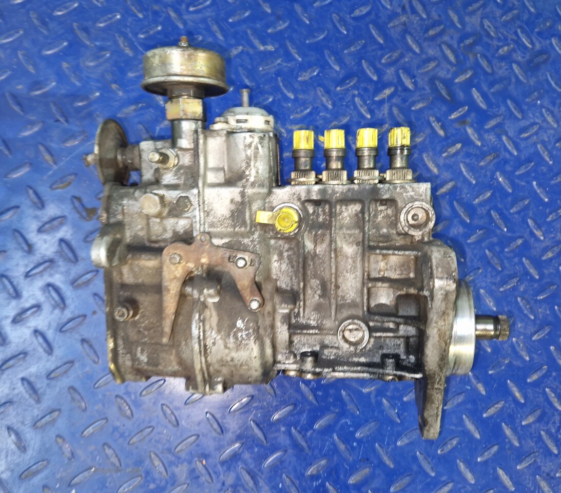 BOSCH INJECTION PUMP 0400074884 - Reservdelar för Övrig maskin: bild 1 BOSCH INJECTION PUMP 0400074884 - Reservdelar för Övrig maskin: bild 1