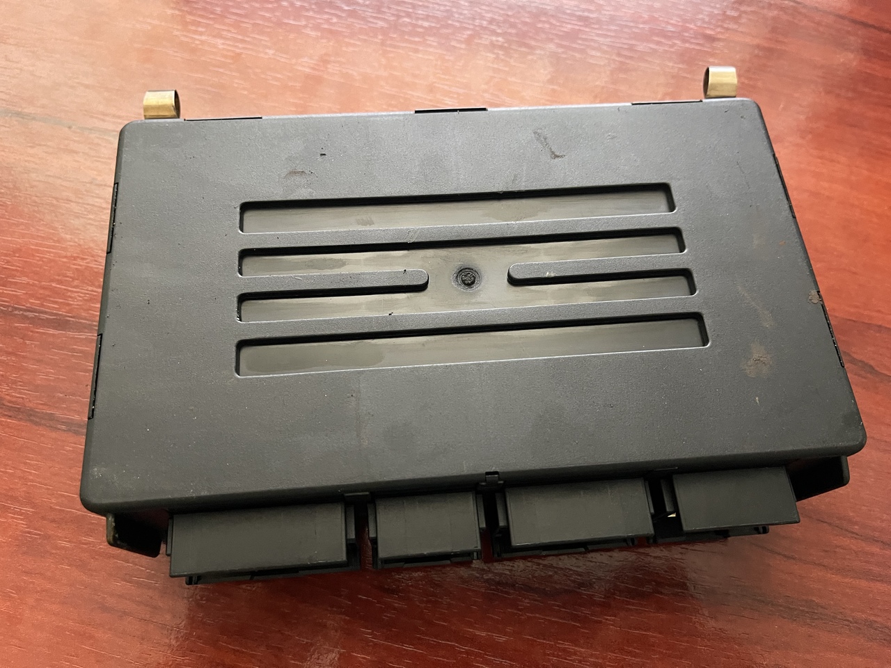 Temic Mercedes Unimog Ecu A0004469835 - Kontrollenhet för Övrig maskin: bild 3 Temic Mercedes Unimog Ecu A0004469835 - Kontrollenhet för Övrig maskin: bild 3