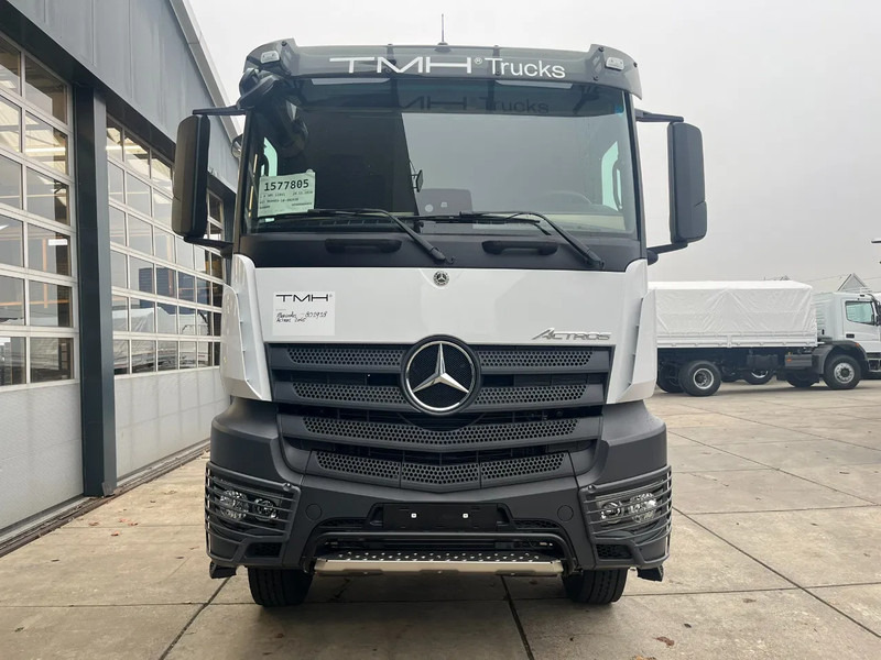Mercedes-Benz Actros 2045 S 4x2 Tractor Head - Dragbil: bild 4 Mercedes-Benz Actros 2045 S 4x2 Tractor Head - Dragbil: bild 4