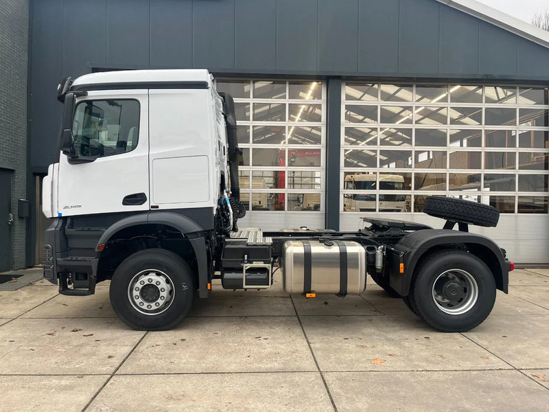 Mercedes-Benz Actros 2045 S 4x2 Tractor Head - Dragbil: bild 2 Mercedes-Benz Actros 2045 S 4x2 Tractor Head - Dragbil: bild 2
