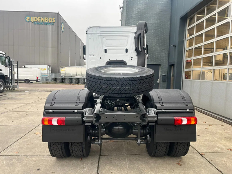 Mercedes-Benz Actros 2045 S 4x2 Tractor Head - Dragbil: bild 5 Mercedes-Benz Actros 2045 S 4x2 Tractor Head - Dragbil: bild 5