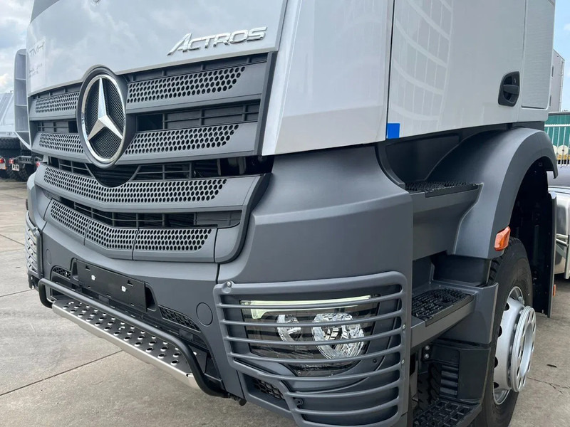 Leasa Mercedes-Benz Actros 3348 S 6x4 Tractor Head Mercedes-Benz Actros 3348 S 6x4 Tractor Head: bild 11 Leasa Mercedes-Benz Actros 3348 S 6x4 Tractor Head Mercedes-Benz Actros 3348 S 6x4 Tractor Head: bild 11