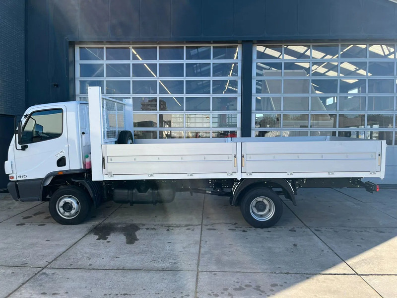 Mercedes-Benz Accelo 915 4x2 Flatbed with dropsides - Flakbil: bild 2 Mercedes-Benz Accelo 915 4x2 Flatbed with dropsides - Flakbil: bild 2