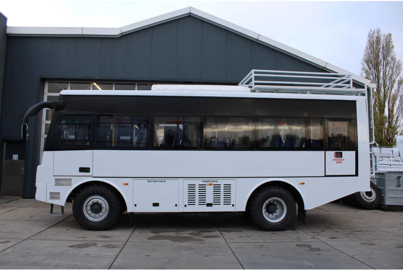 Mercedes-Benz Atego 1725 4x4 Passenger Bus - Turistbuss: bild 2 Mercedes-Benz Atego 1725 4x4 Passenger Bus - Turistbuss: bild 2