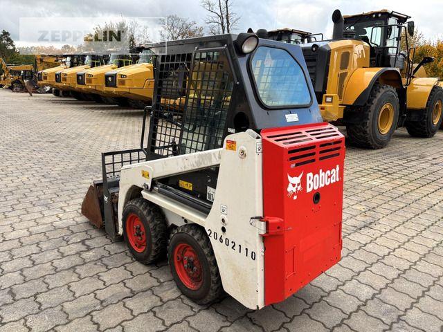 Bobcat S70 - Kompaktlastare/ Slirstyrda lastare: bild 2 Bobcat S70 - Kompaktlastare/ Slirstyrda lastare: bild 2