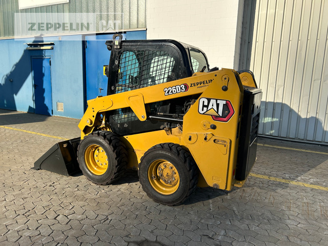 Cat 226D - Kompaktlastare/ Slirstyrda lastare: bild 2 Cat 226D - Kompaktlastare/ Slirstyrda lastare: bild 2