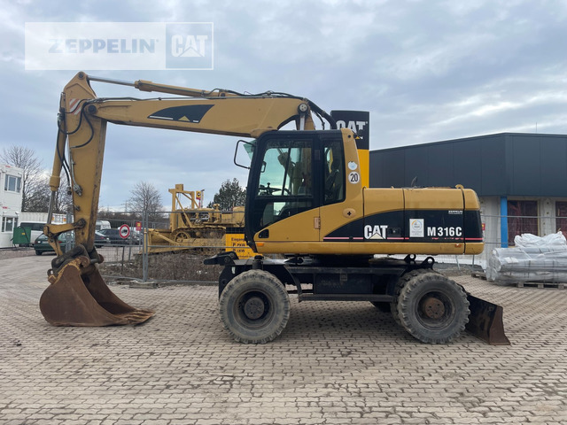 Cat M316C - Grävmaskin på däck: bild 2 Cat M316C - Grävmaskin på däck: bild 2
