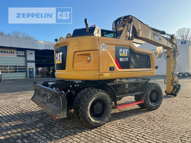 Cat M317F - Grävmaskin på däck: bild 3 Cat M317F - Grävmaskin på däck: bild 3