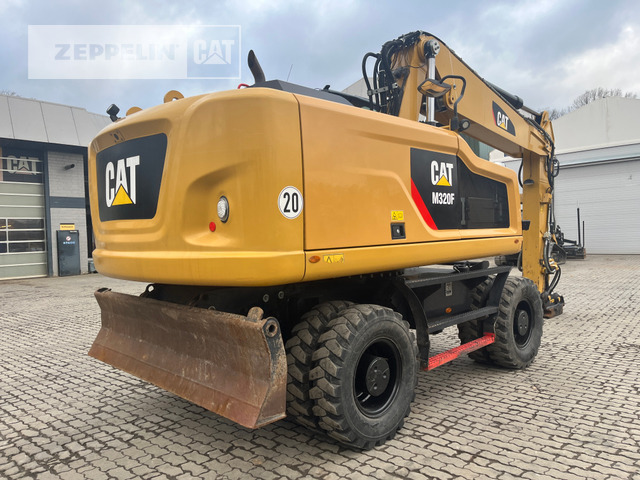 Cat M320F - Grävmaskin på däck: bild 5 Cat M320F - Grävmaskin på däck: bild 5