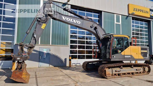 Volvo EC200E - Bandgrävare: bild 1 Volvo EC200E - Bandgrävare: bild 1