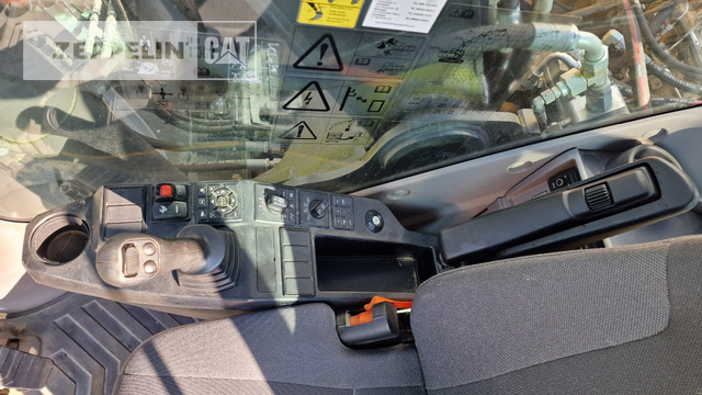 Bandgrävare Volvo EC200E: bild 23
