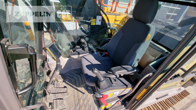 Bandgrävare Volvo EC200E: bild 22