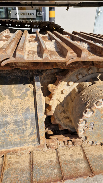 Bandgrävare Volvo EC200E: bild 13