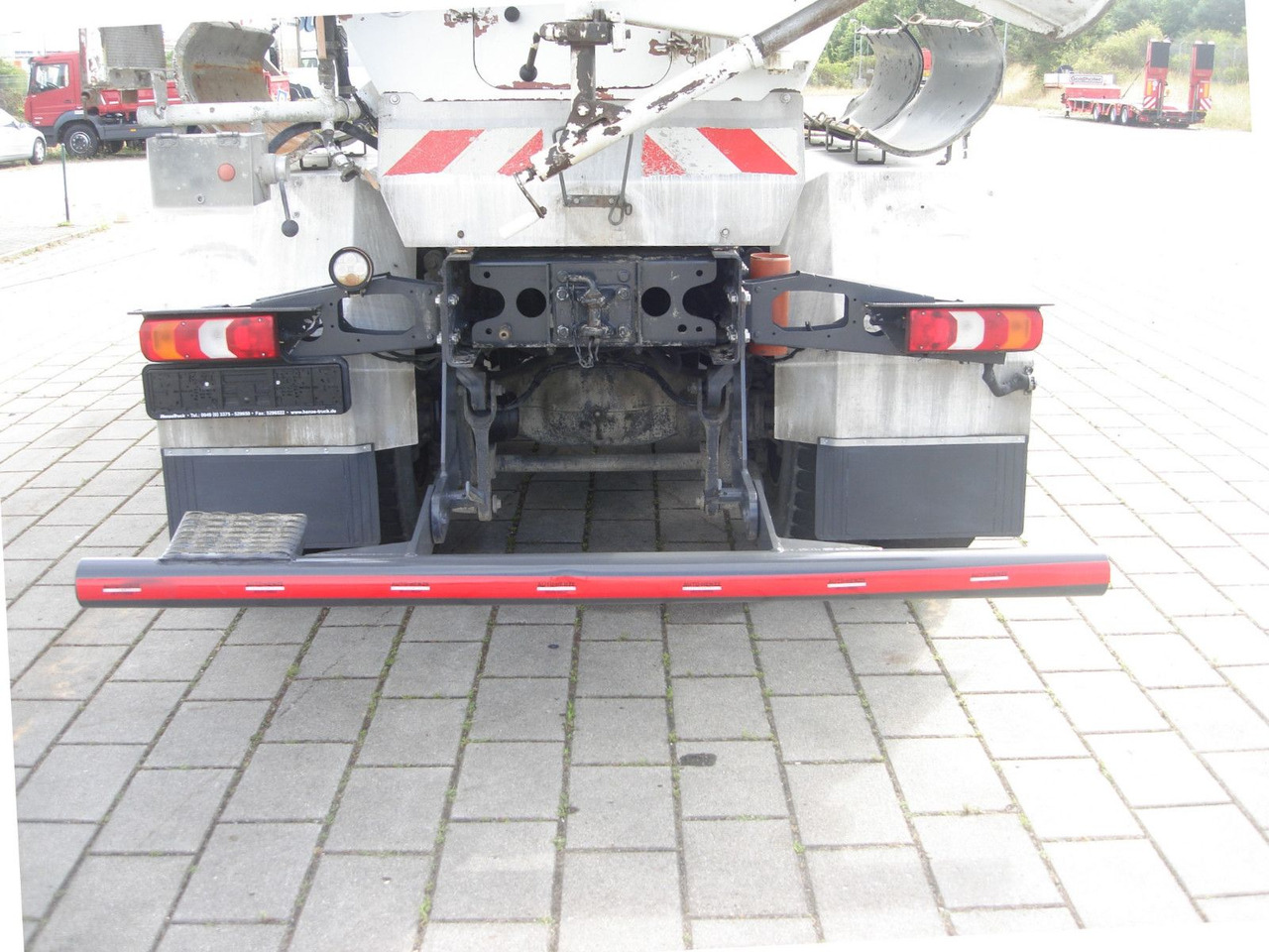 Mercedes-Benz Arocs 3240 B 8x4 - Betongbil: bild 5 Mercedes-Benz Arocs 3240 B 8x4 - Betongbil: bild 5
