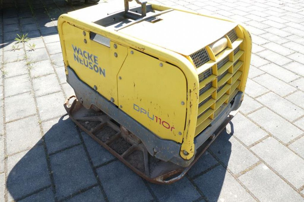 Wacker Rüttelplatte DPU 110rLem970 Baumaschine inkl. Fe - Vibroplatta: bild 2 Wacker Rüttelplatte DPU 110rLem970 Baumaschine inkl. Fe - Vibroplatta: bild 2