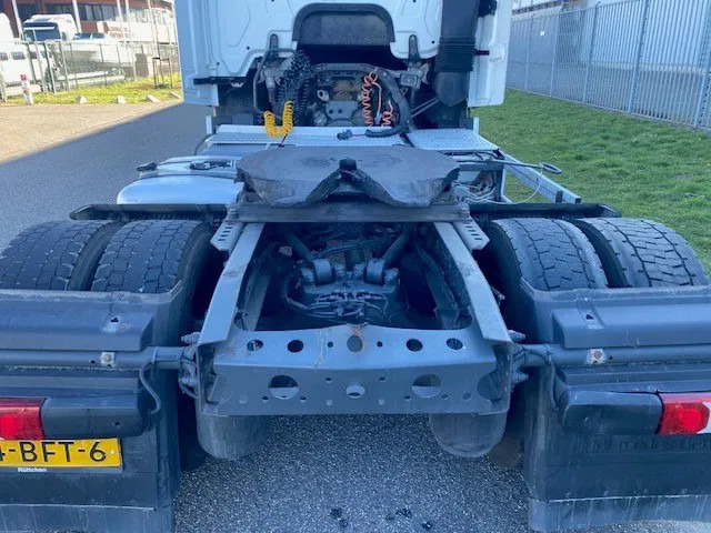 Mercedes-Benz Actros 1840 stream space cabine met spoilers fenders en zonneklep, apk gekeurd. - Dragbil: bild 5 Mercedes-Benz Actros 1840 stream space cabine met spoilers fenders en zonneklep, apk gekeurd. - Dragbil: bild 5