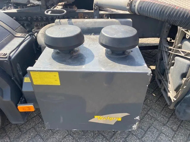 Volvo FM 410 trekker euro 6 met pto compressor - Dragbil: bild 3 Volvo FM 410 trekker euro 6 met pto compressor - Dragbil: bild 3