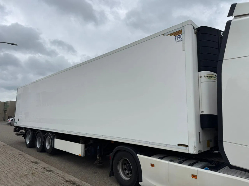 Pacton koelvriesoplegger 3 asser met carrier vector koelmachine, stuuras.. - Kyl/ Frys semitrailer: bild 2 Pacton koelvriesoplegger 3 asser met carrier vector koelmachine, stuuras.. - Kyl/ Frys semitrailer: bild 2