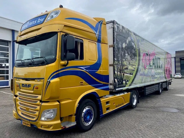Vogelzang bloemen en planten oplegger 280 hoog deuren voor en achter, laadklep achter - Skåp semitrailer: bild 3 Vogelzang bloemen en planten oplegger 280 hoog deuren voor en achter, laadklep achter - Skåp semitrailer: bild 3