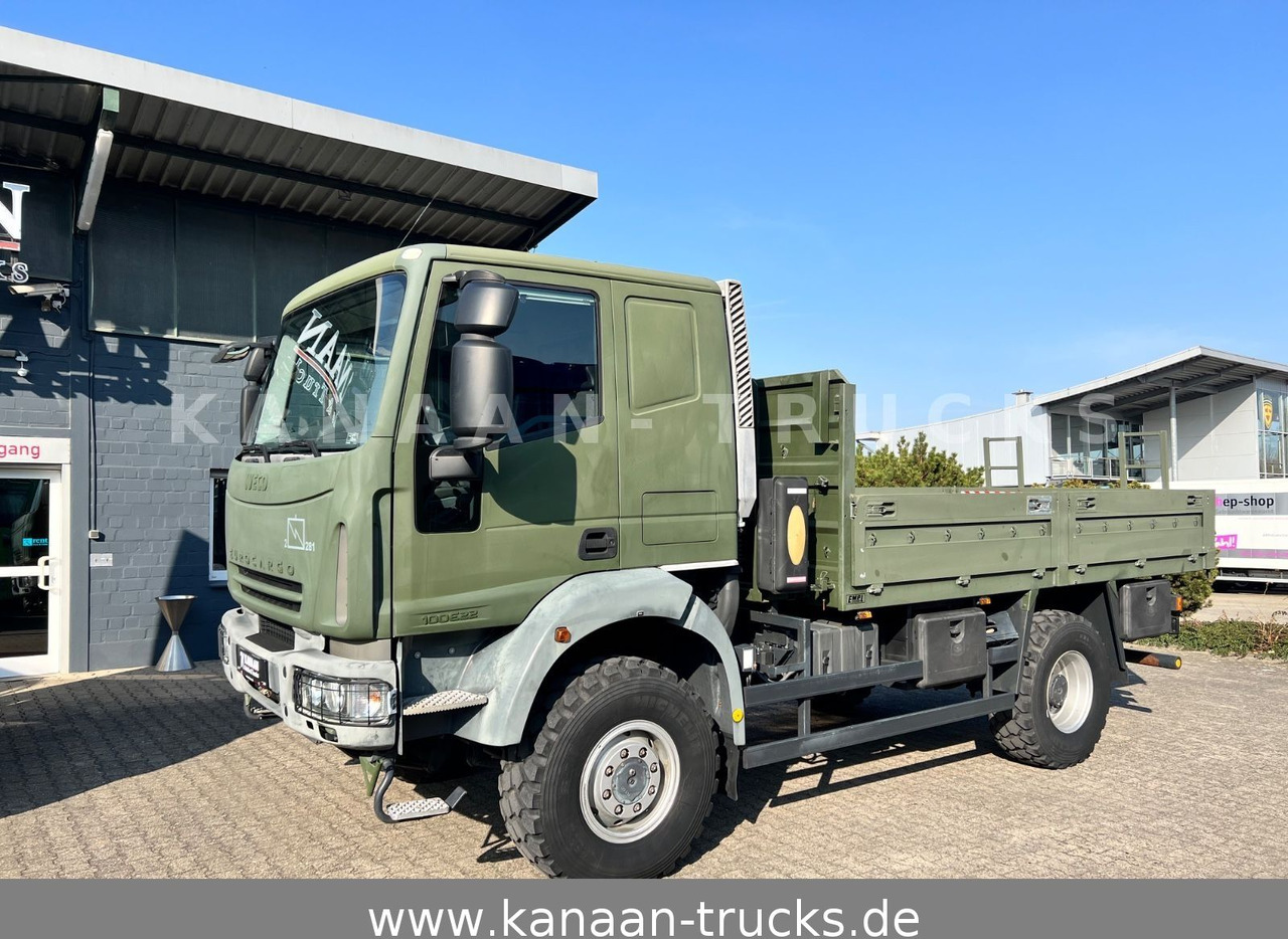 Iveco ML100E22WM-BW 4x4 Miltär Camper Exped 8.670Km - Flakbil: bild 2 Iveco ML100E22WM-BW 4x4 Miltär Camper Exped 8.670Km - Flakbil: bild 2