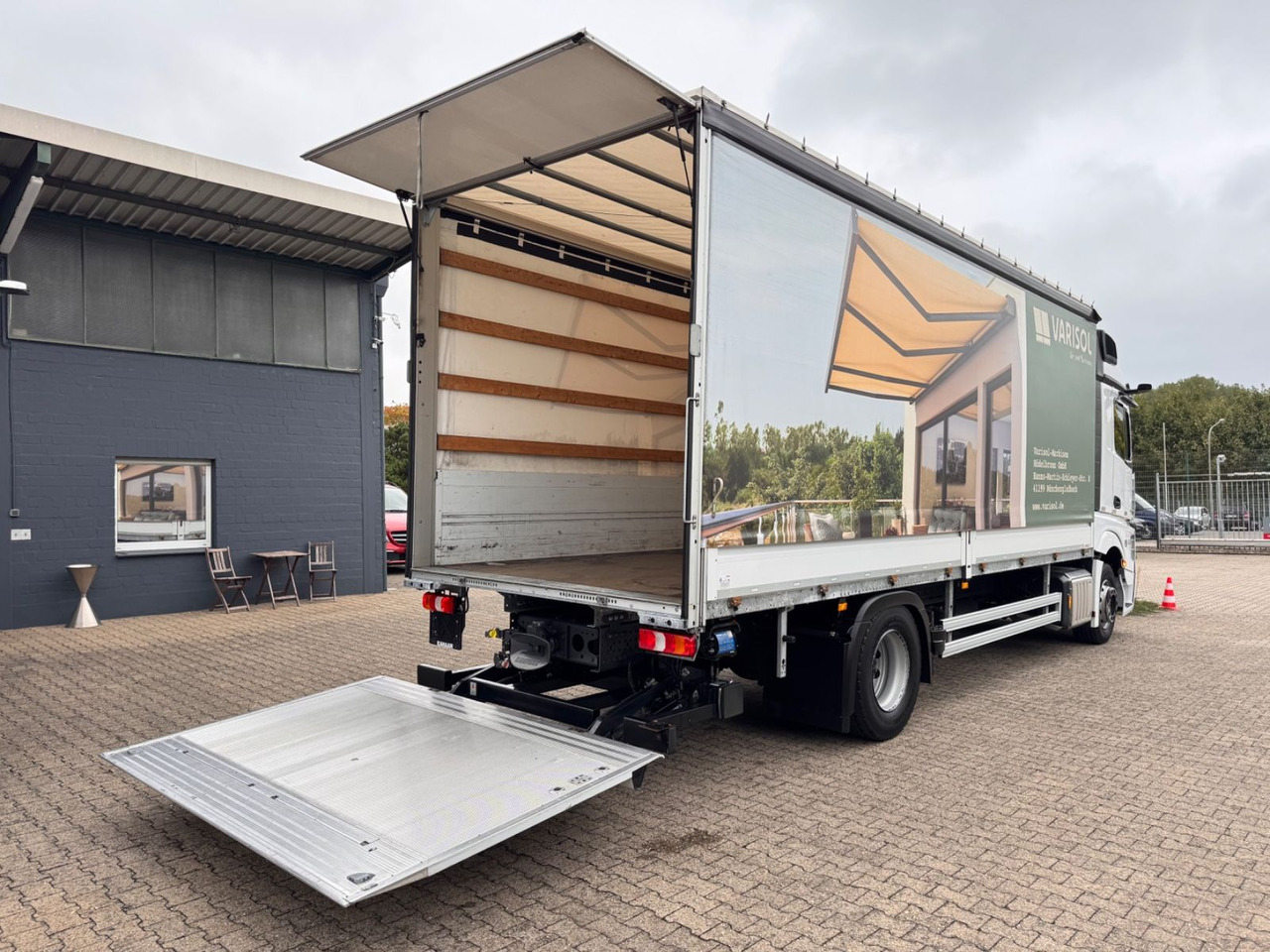 Mercedes-Benz 1833 Actros 5 StreamSPace LBW - Kapellbil: bild 5 Mercedes-Benz 1833 Actros 5 StreamSPace LBW - Kapellbil: bild 5